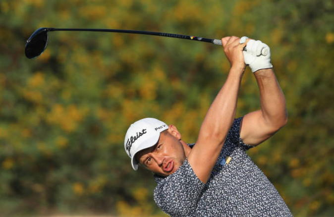 Watch: Van Tonder's unique swing during the SA Open