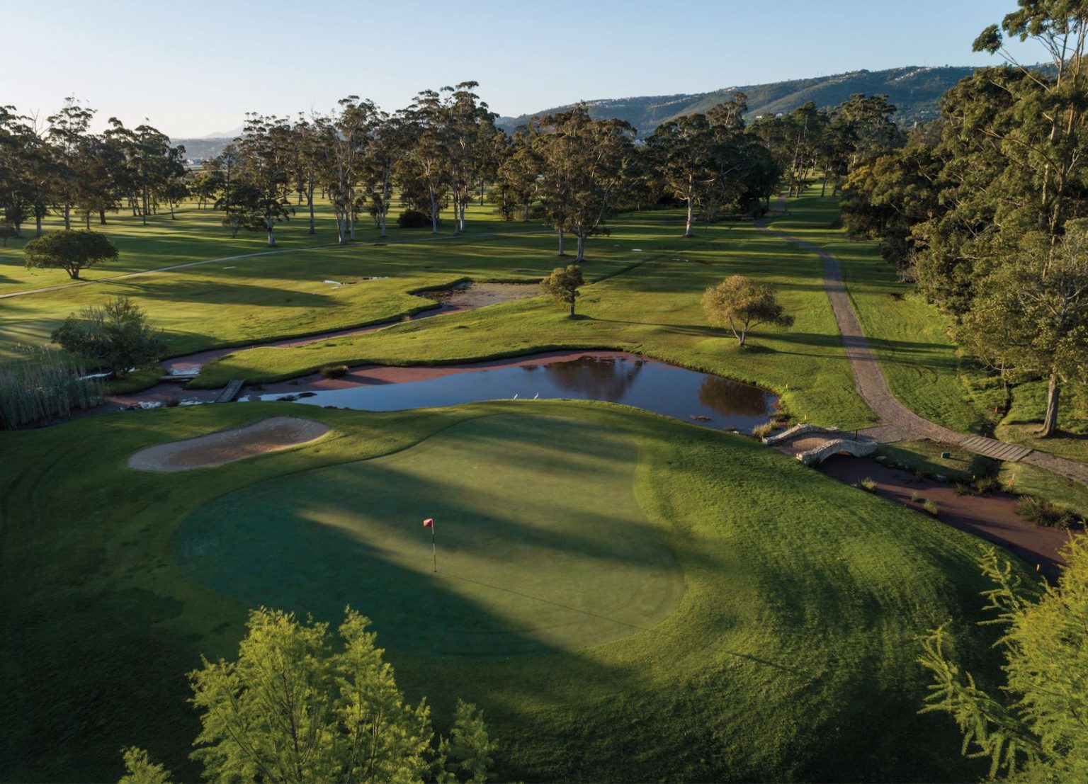 Course of the Month: Knysna Golf Club