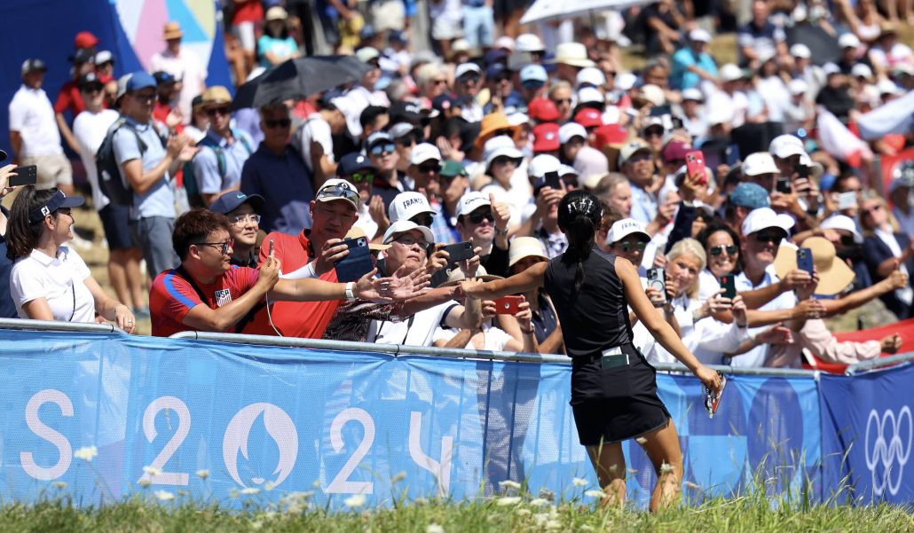 Lydia Ko crowd 10 Aug 2024 Andrew Redington Getty Images