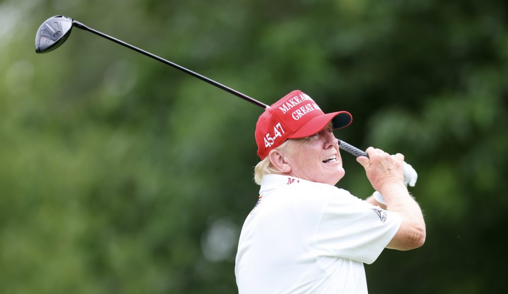 Donald Trump 2023 golf Mike Stobe Getty Images