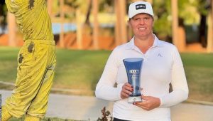 Hailey Davidson trans woman golfer